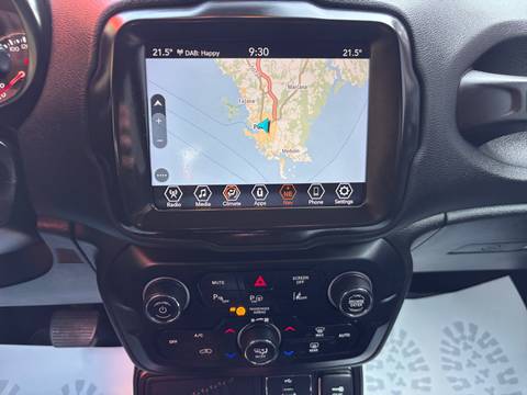 2022 Jeep Renegade — sličica 19