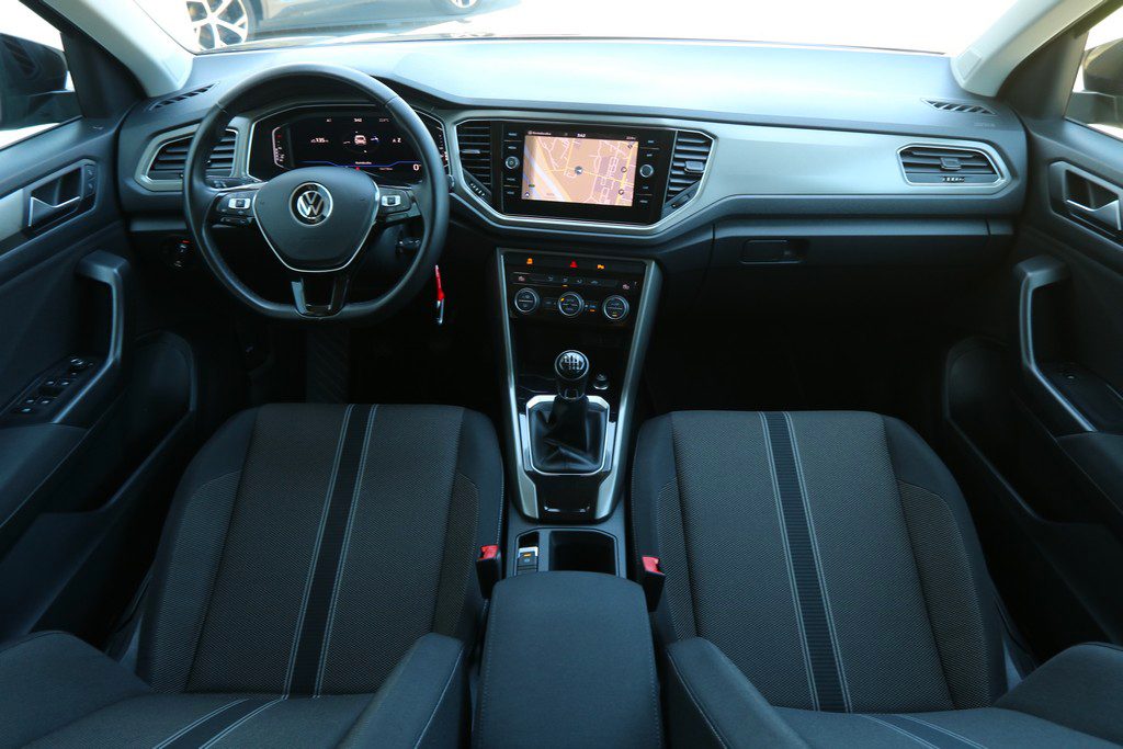 2021 Volkswagen T-Roc — fotografija 5