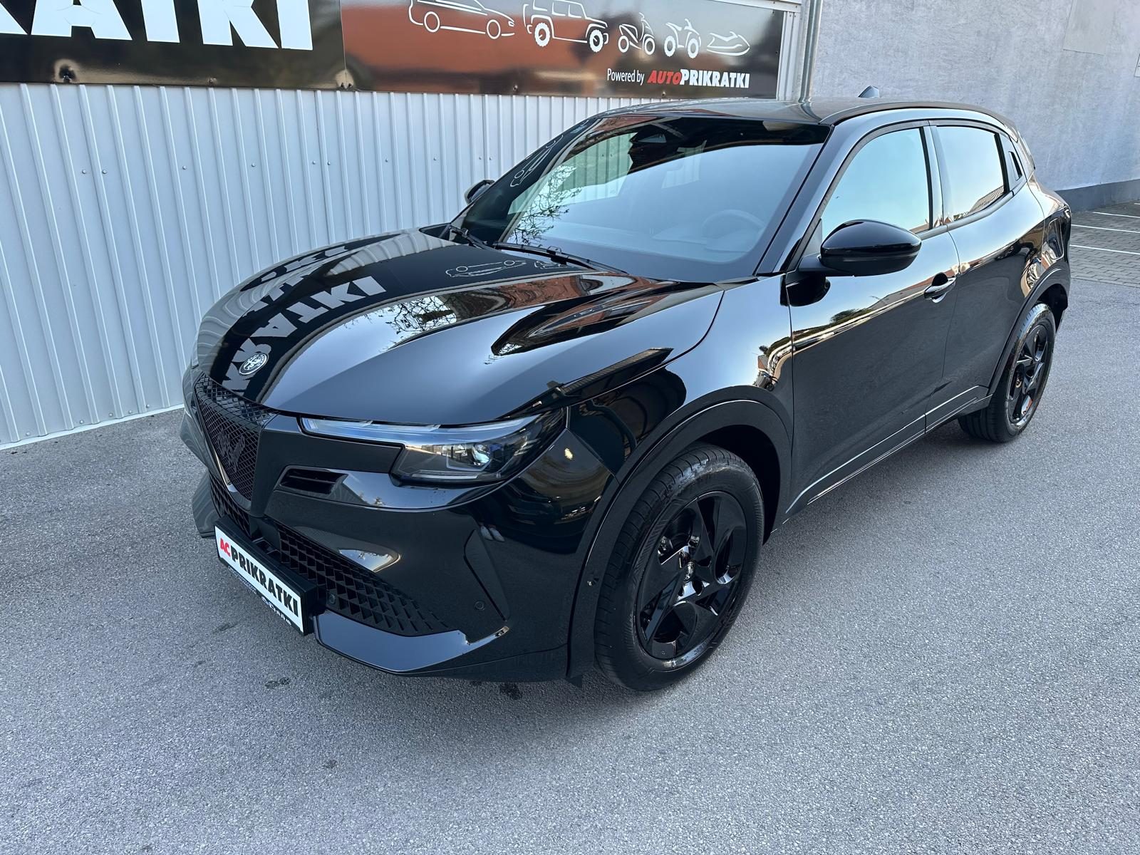 2026 Alfa Romeo Junior — fotografija 6
