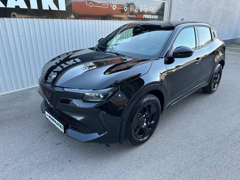 2026 Alfa Romeo Junior — sličica 6