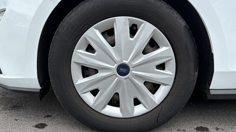 2022 Ford Focus — fotografija 21