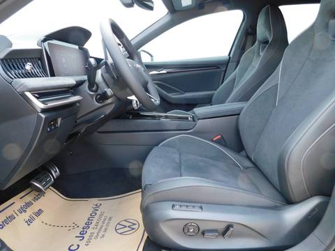 2025 Škoda Superb Sportline — sličica 8