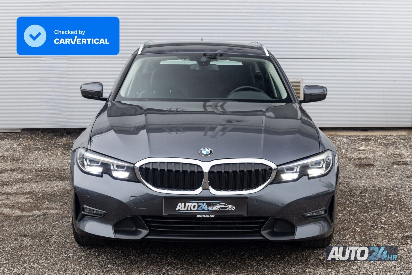 2021 BMW Serija 3 Sport Line — fotografija 3