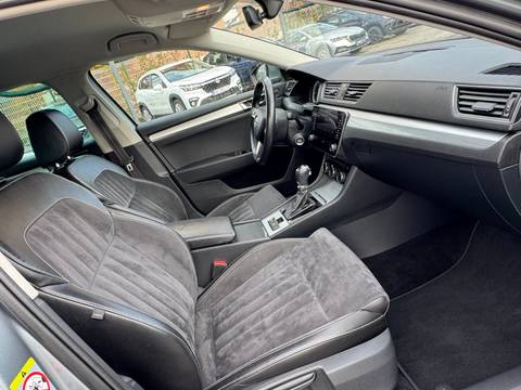 2020 Škoda Superb — sličica 8