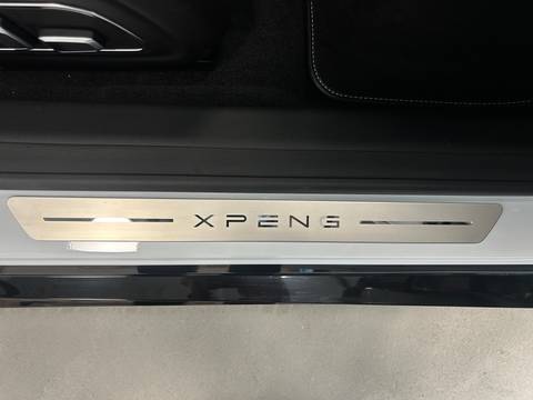 2025 XPENG P7 — sličica 27