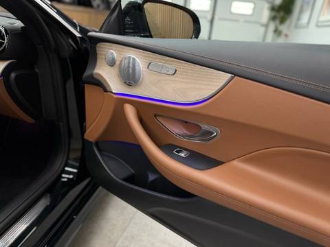 2017 Mercedes-Benz E-klasa — sličica 15