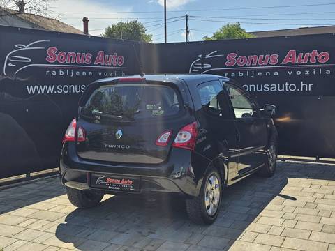 2015 Renault Twingo — sličica 5