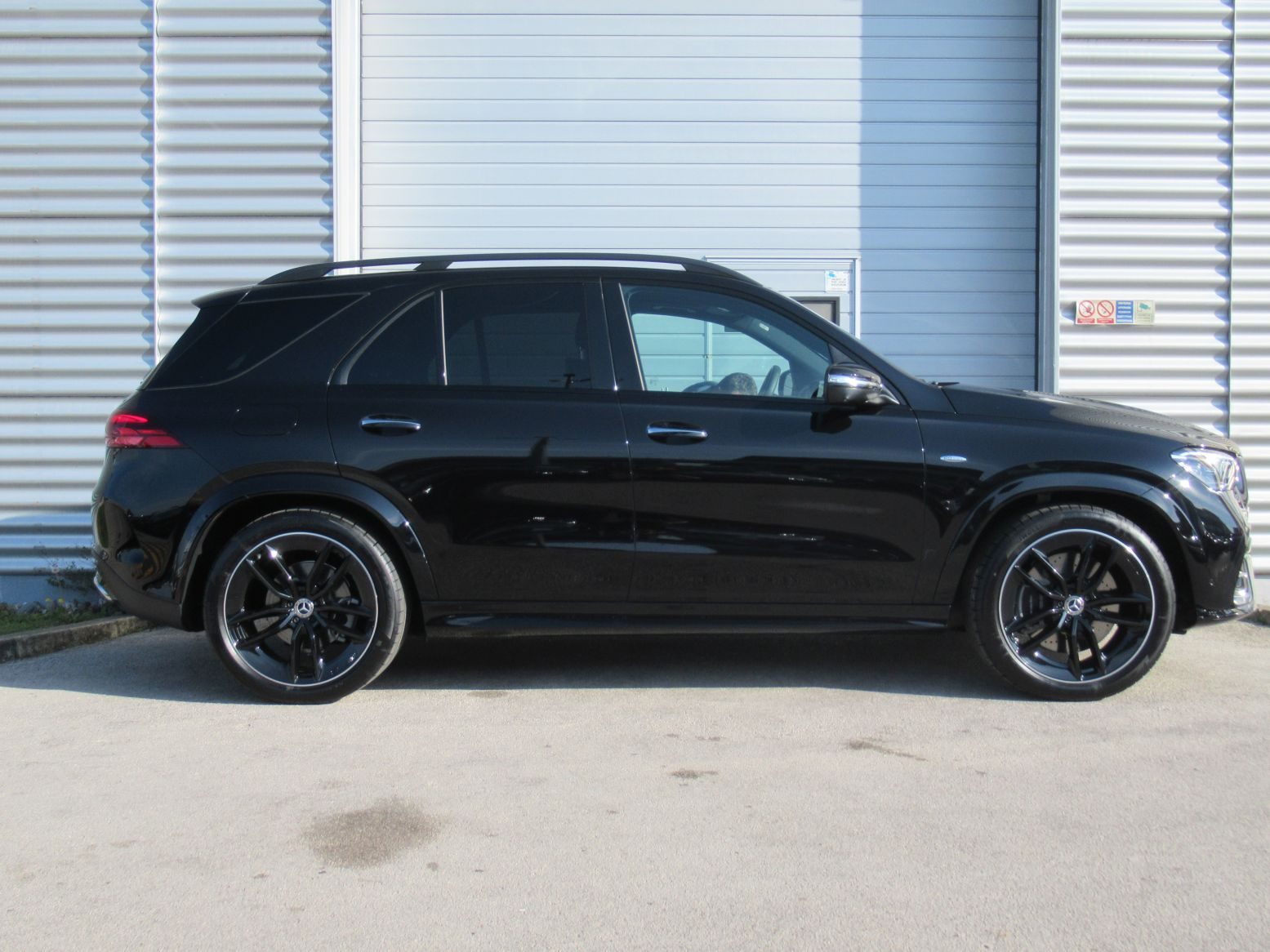 2025 Mercedes-Benz GLE — fotografija 5
