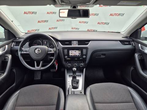 2014 Škoda Octavia — sličica 12