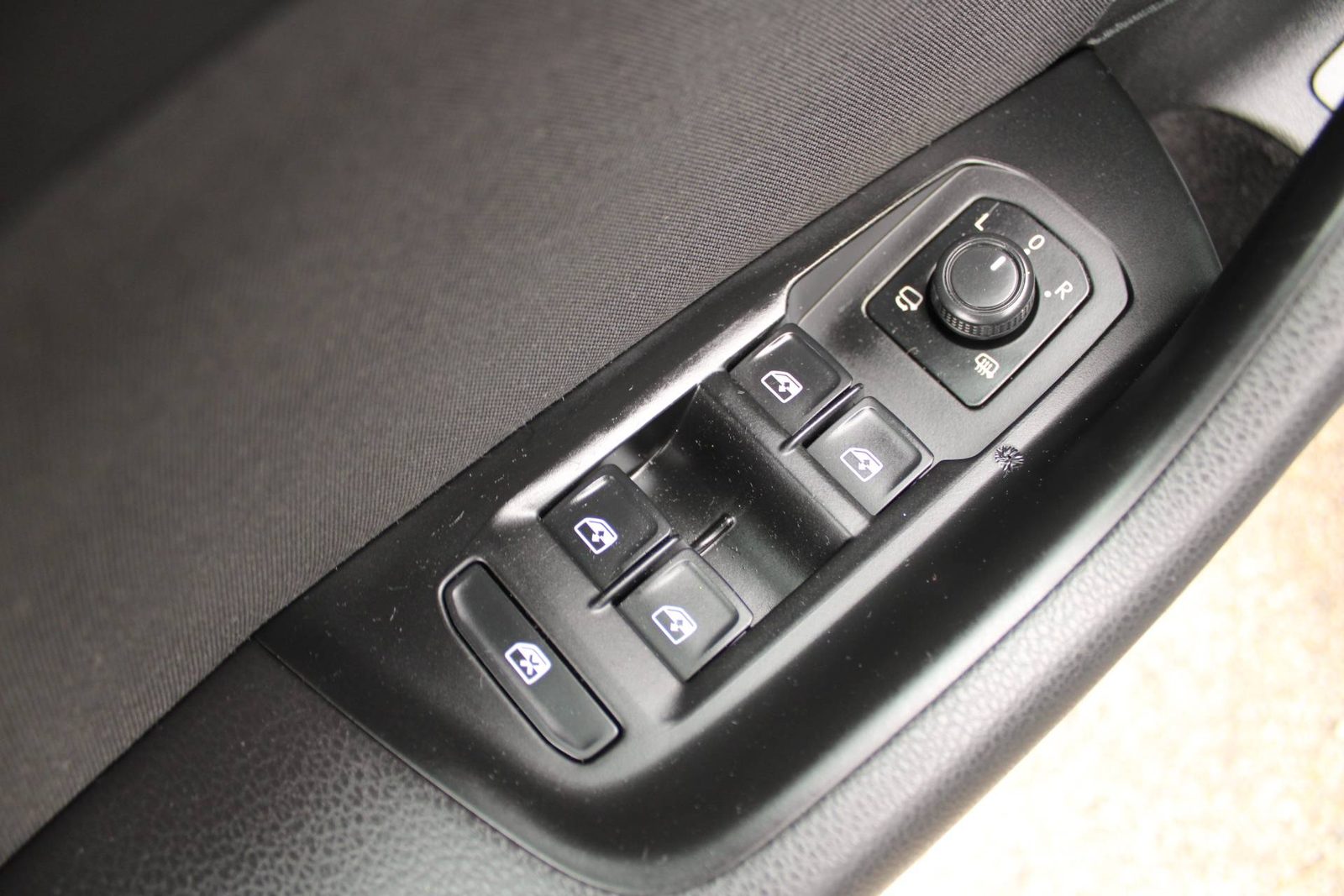 2021 Volkswagen Passat — fotografija 16