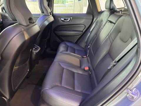 2023 Volvo XC60 — sličica 21