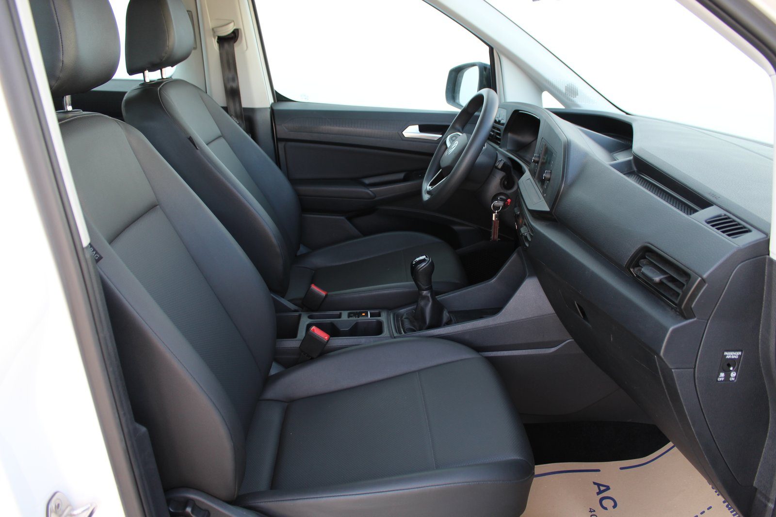 2023 Volkswagen Caddy — fotografija 11