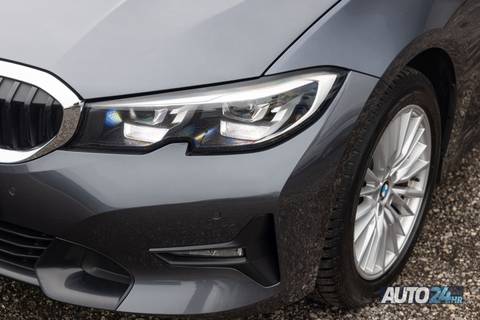 2021 BMW Serija 3 Sport Line — sličica 10
