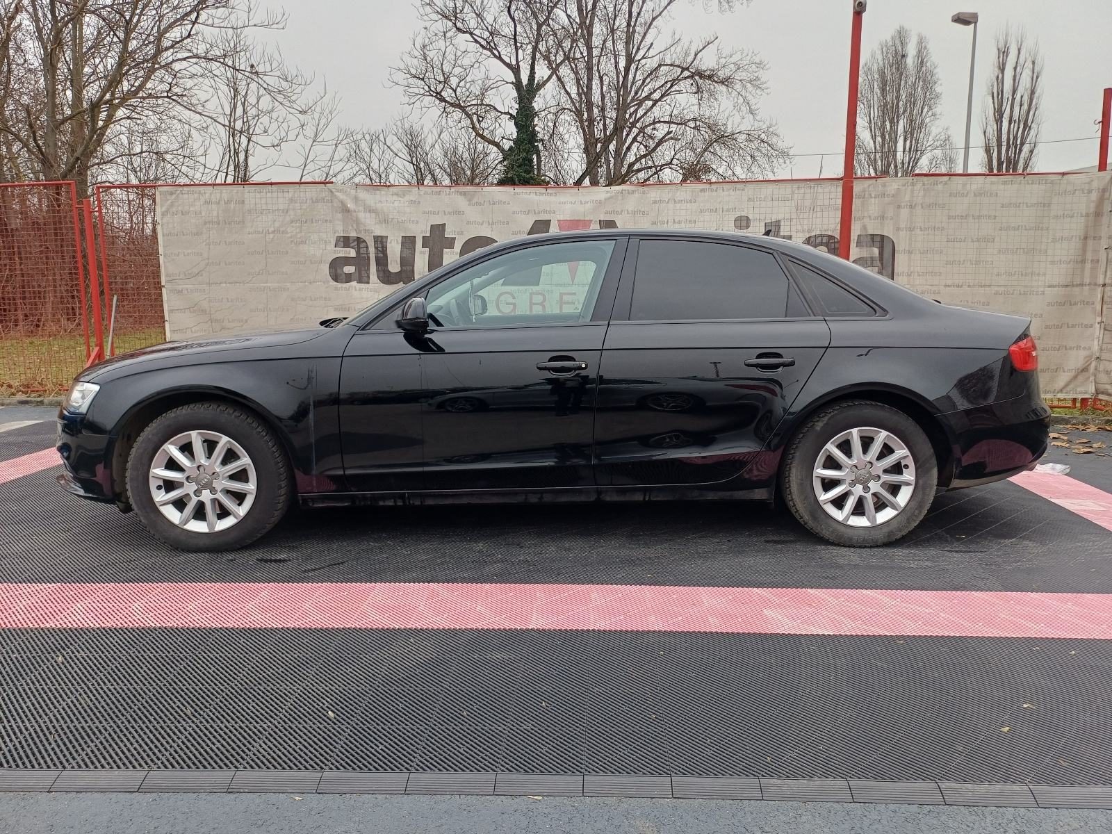 2014 Audi A4 — fotografija 4