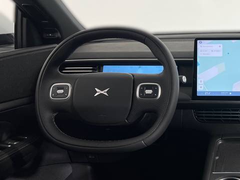 2025 XPENG G6 — sličica 15