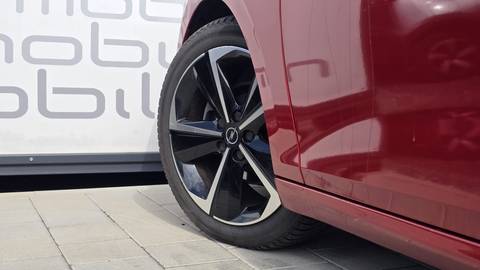 2022 Opel Astra — sličica 8