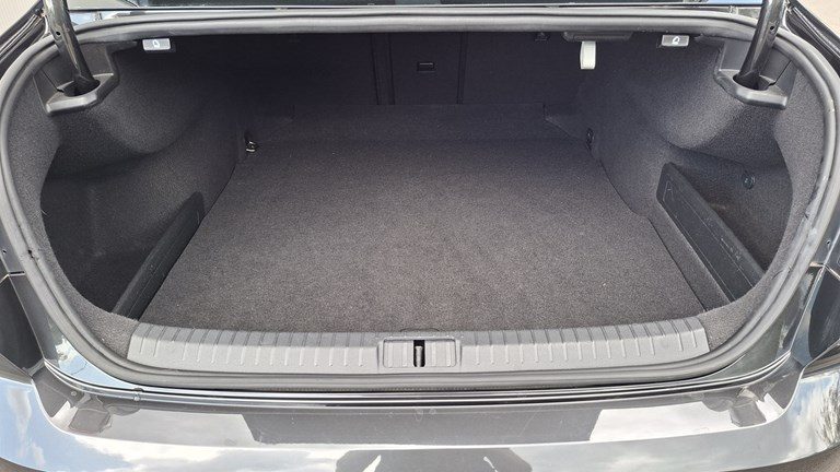 2021 Volkswagen Passat — fotografija 28