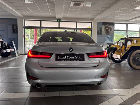 2020 BMW Serija 3 Sport Line — sličica 4
