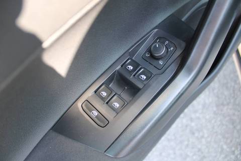 2023 Volkswagen Taigo — sličica 13