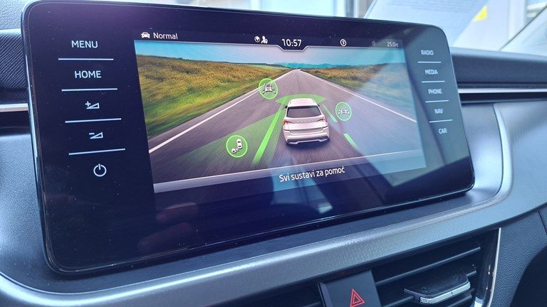 2022 Škoda Kamiq — fotografija 11