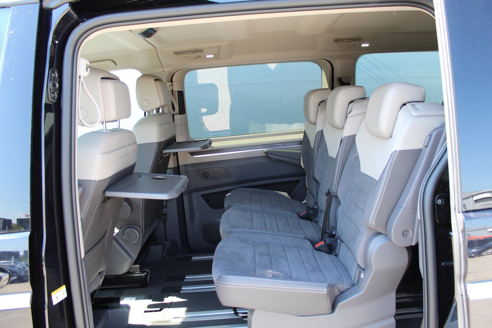 2026 Volkswagen Multivan — fotografija 11