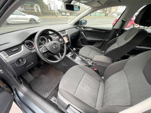 2019 Škoda Octavia — sličica 16