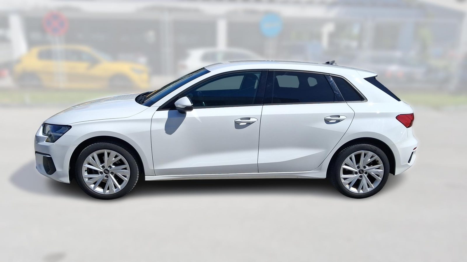 2023 Audi A3 Sportback — fotografija 4