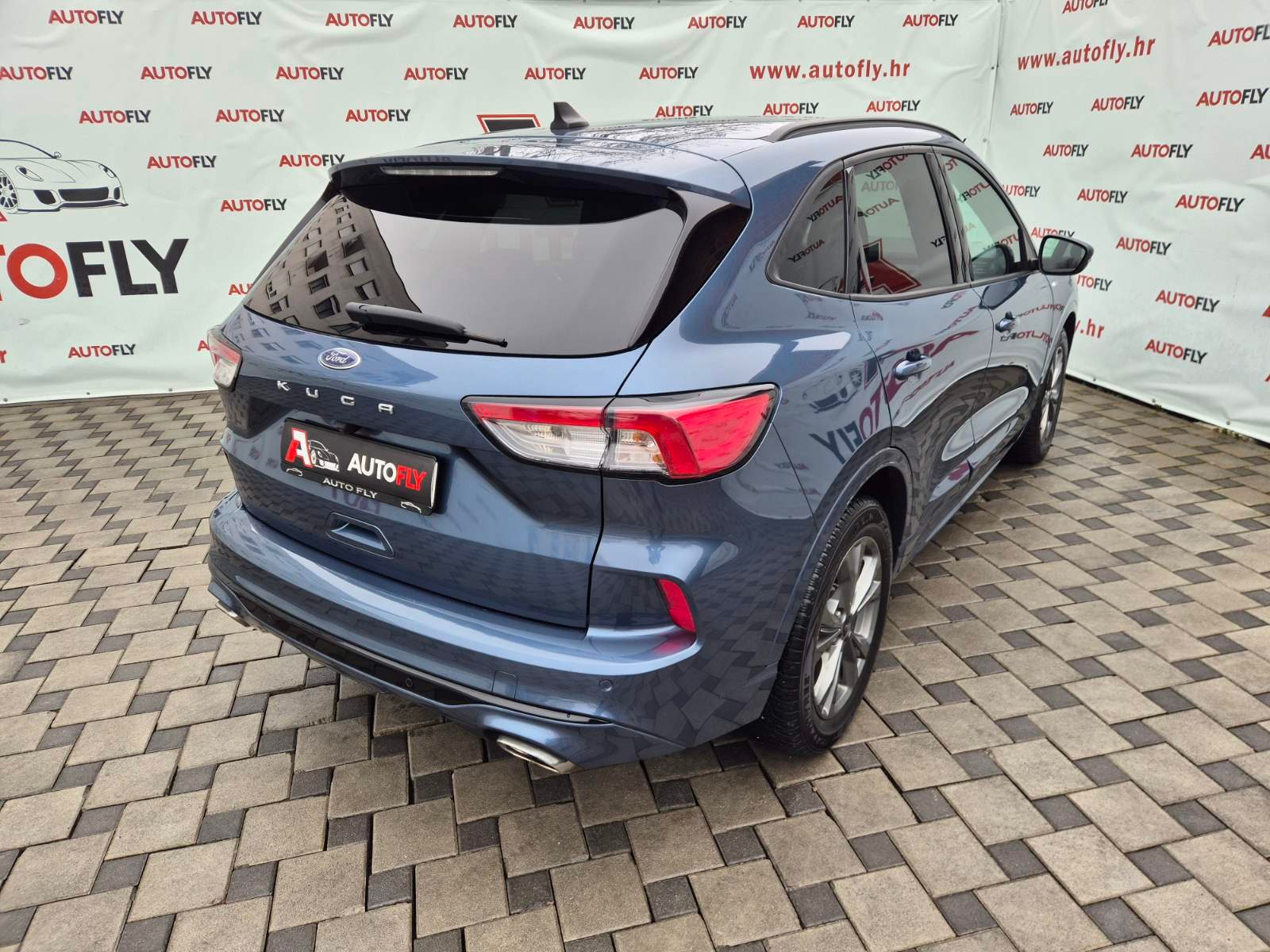 2022 Ford Kuga ST-Line — fotografija 8