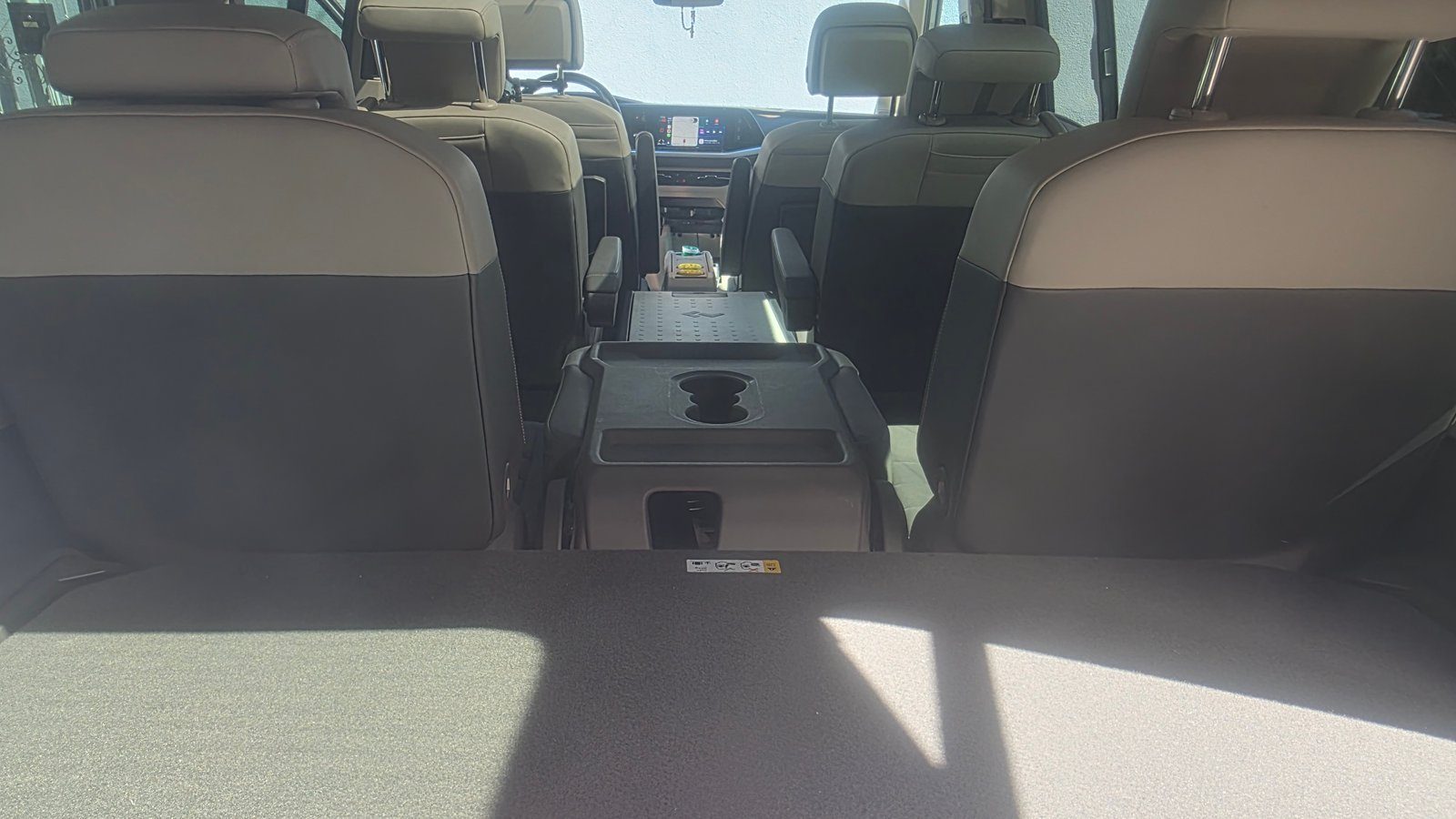 2023 Volkswagen Multivan — fotografija 10