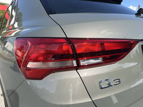 2025 Audi Q3 — sličica 17