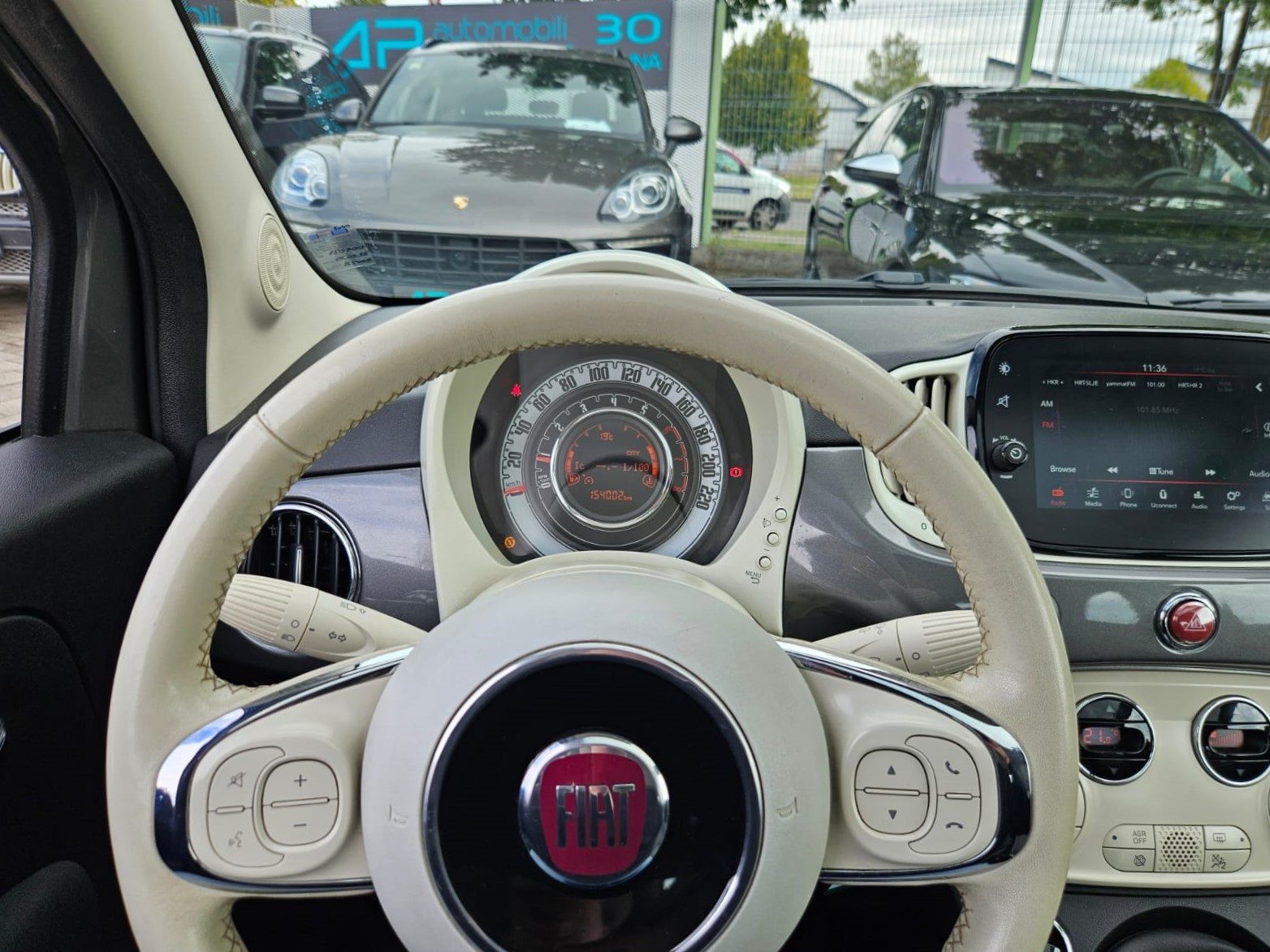 2019 Fiat 500 — fotografija 14