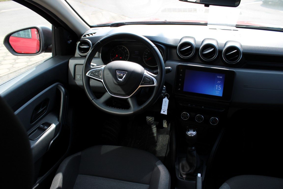 2021 Dacia Duster — fotografija 8