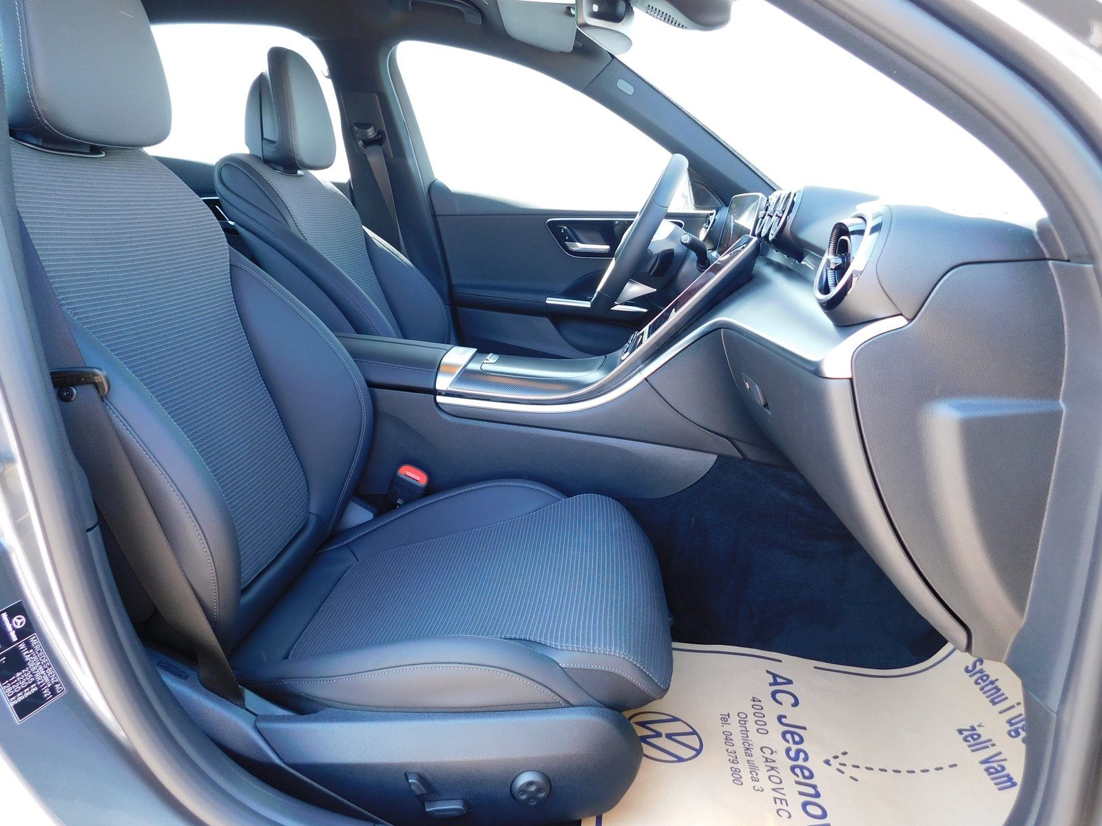 2024 Mercedes-Benz C-klasa — fotografija 12