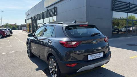 2020 Kia Stonic — sličica 5