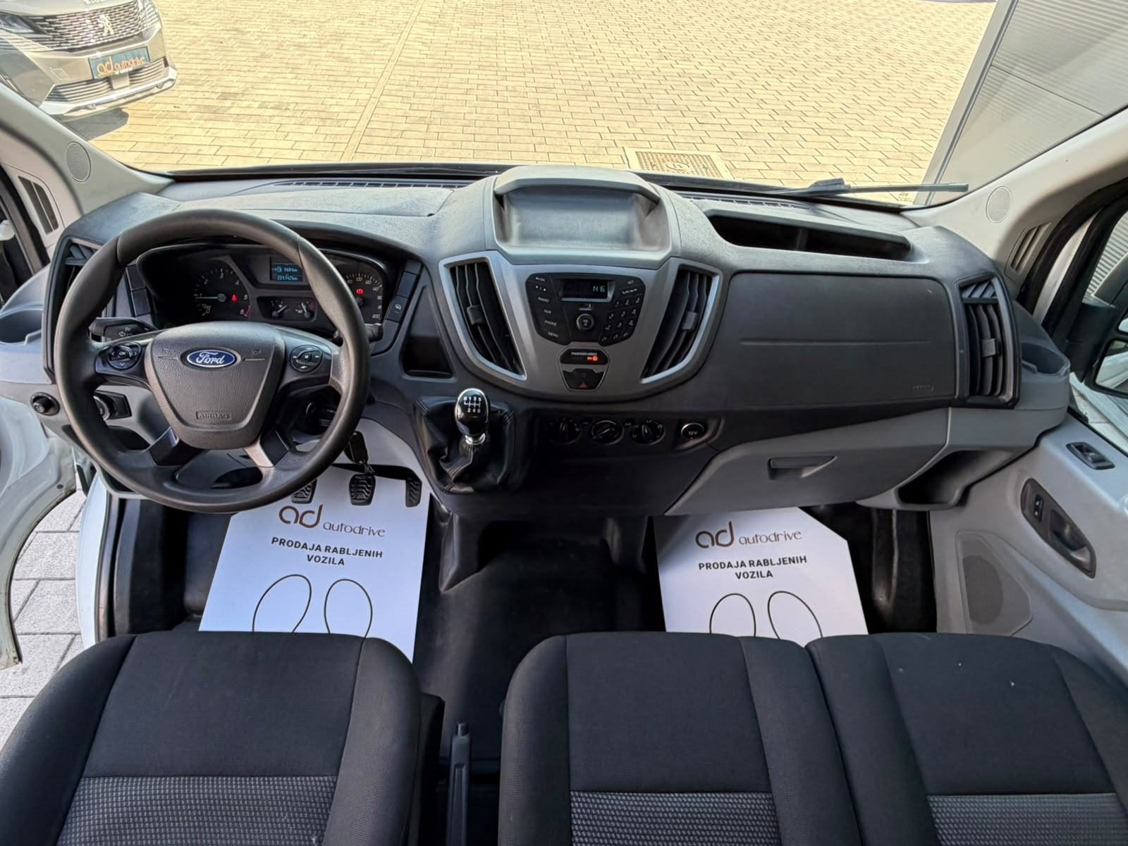 2015 Ford Transit — fotografija 16