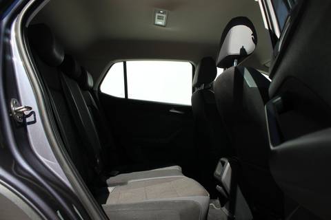 2023 Volkswagen T-Cross — sličica 13