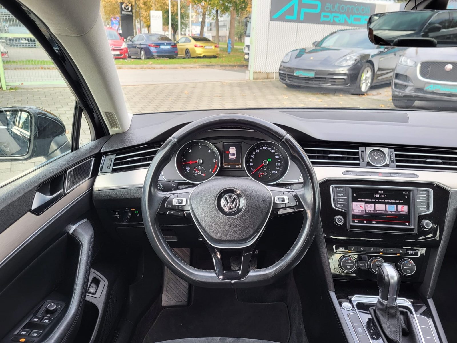 2016 Volkswagen Passat — fotografija 10