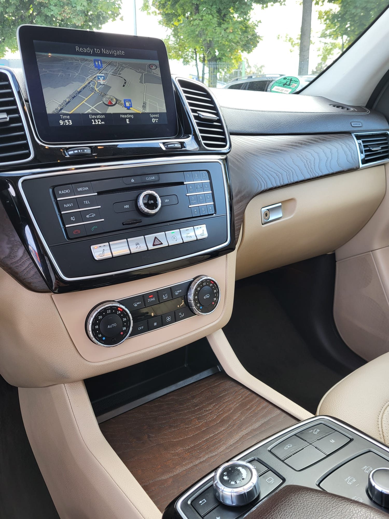 2016 Mercedes-Benz GLS — fotografija 23