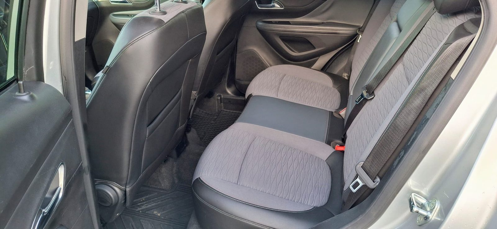 2015 Opel Mokka — fotografija 10