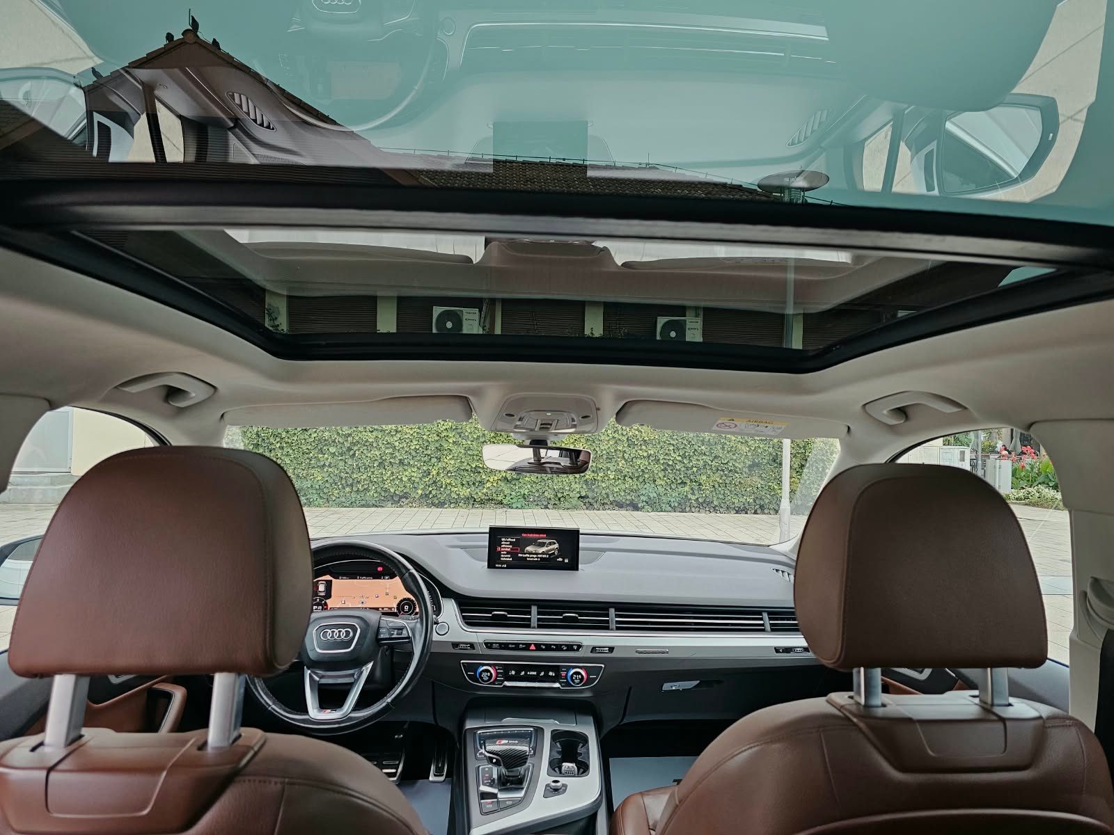 2017 Audi Q7 — fotografija 27