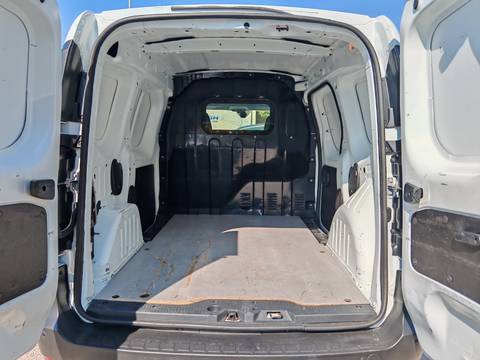 2021 Renault Express — sličica 8