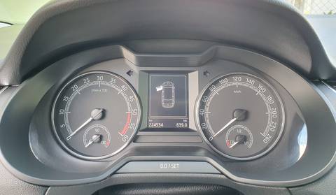 2018 Škoda Octavia Combi — sličica 16