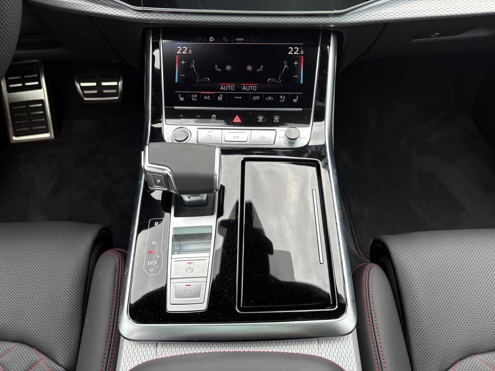2025 Audi Q8 — fotografija 13