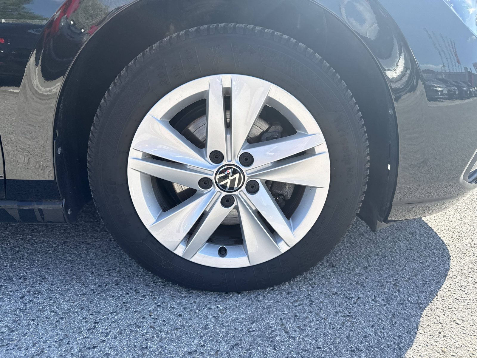 2024 Volkswagen Golf — fotografija 17