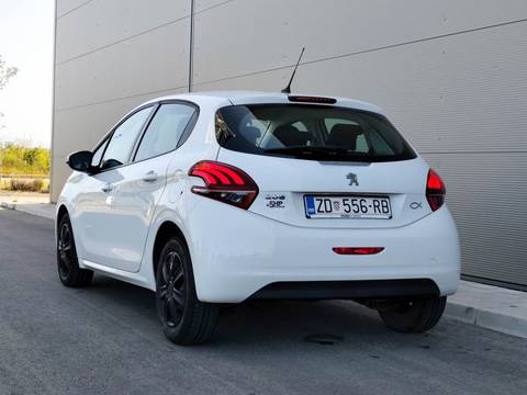 2019 Peugeot 208 — sličica 5