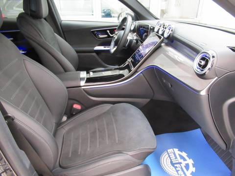 2026 Mercedes-Benz GLC — sličica 9