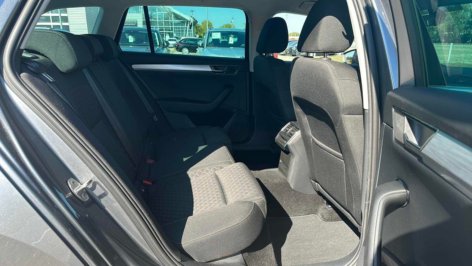 2022 Škoda Superb Combi — fotografija 10