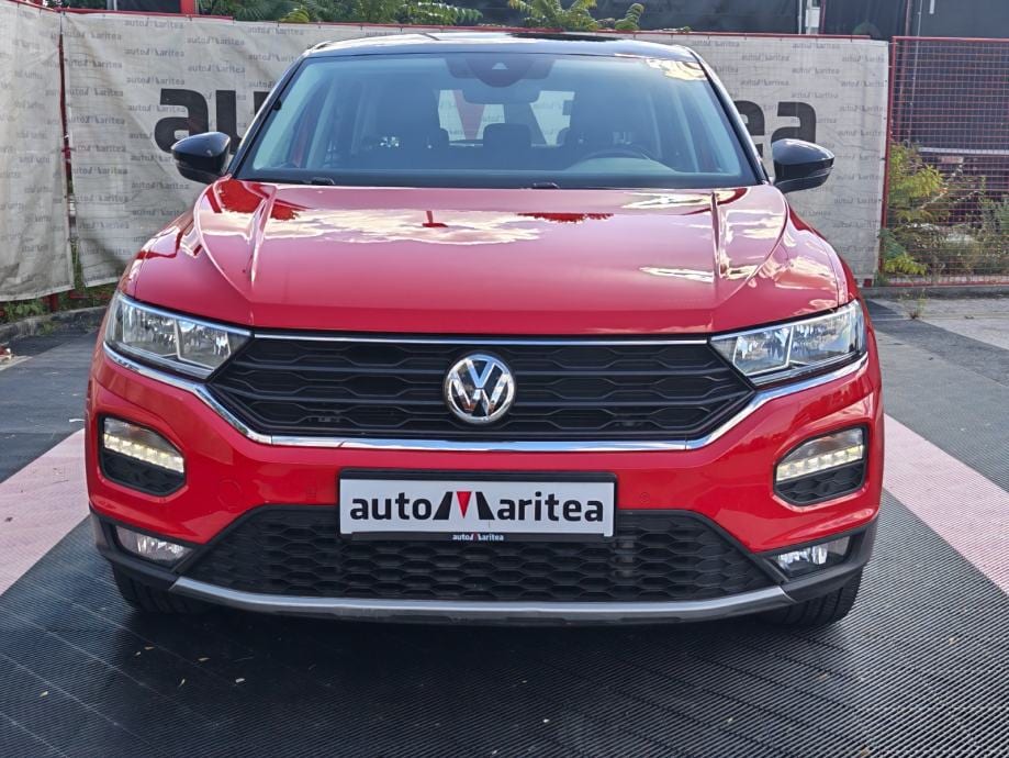 2019 Volkswagen T-Roc — fotografija 3