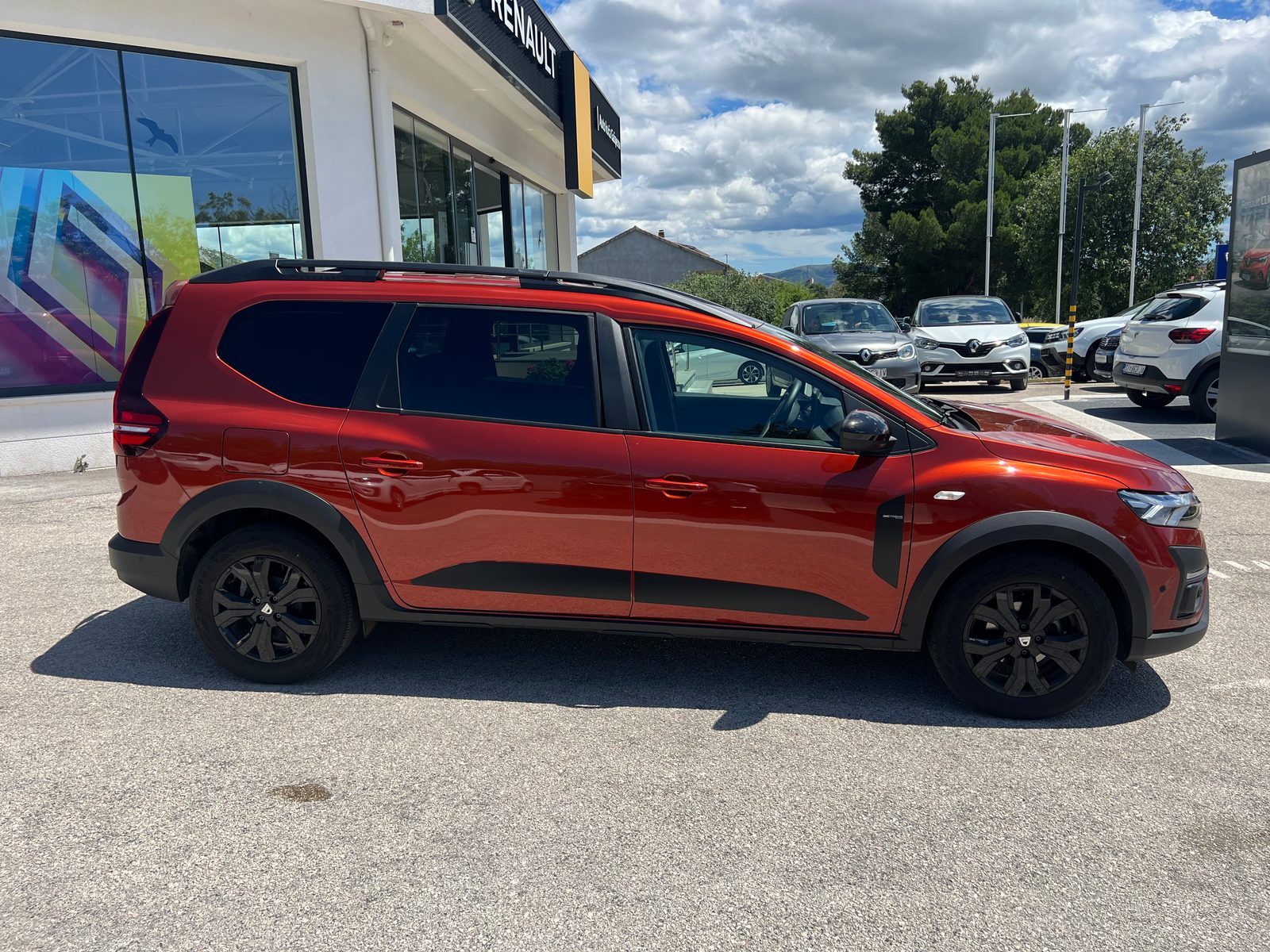 2022 Dacia Jogger — fotografija 4