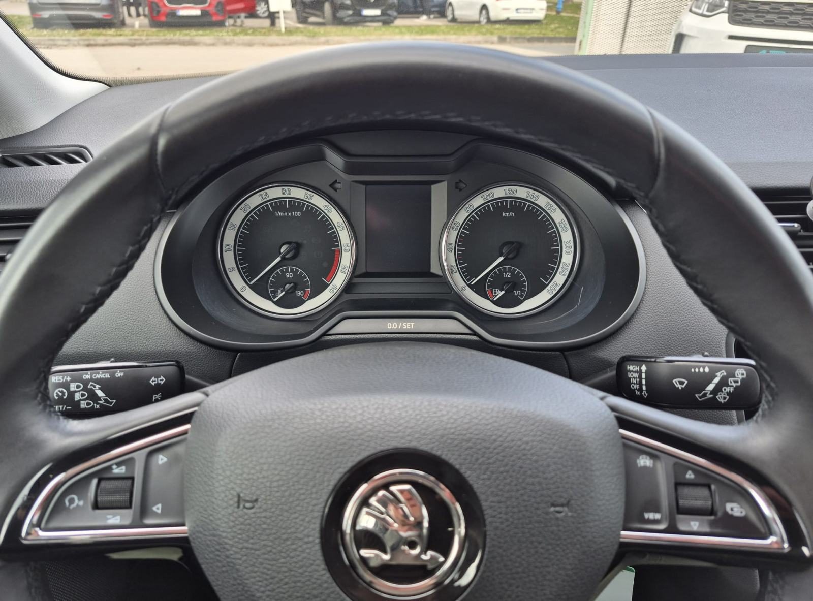 Škoda Octavia — fotografija 14